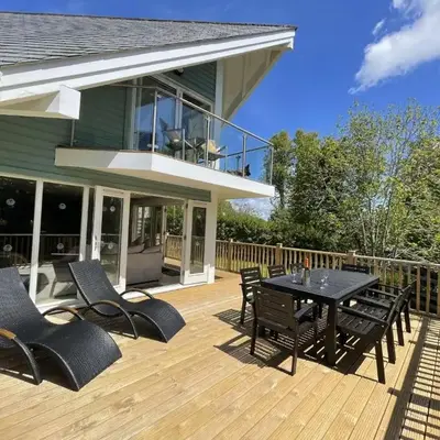 Trewhiddle Retreat V12 by Together Travel - Luxury 4-Bedroom Villa
