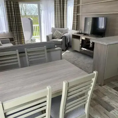 Luxury Holiday Home Sleeps 6 Pet Friendly
