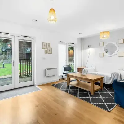 House 5 Ironcroft - Modern Pet-friendly