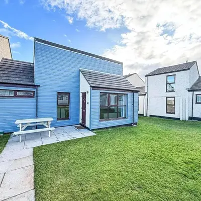 Lovely 3 Bed Bungalow